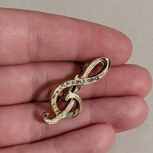Gold plated music note pin